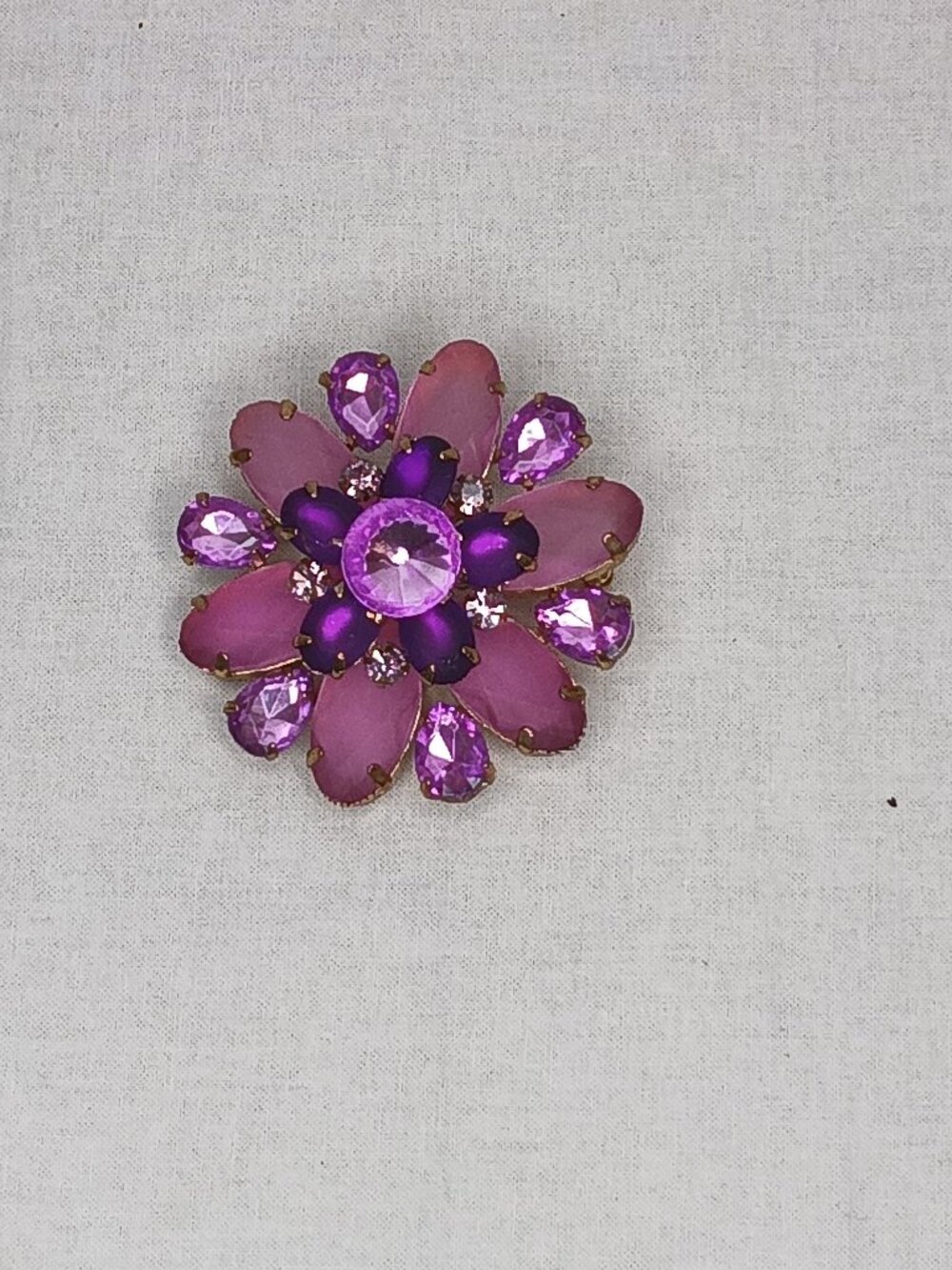 Unsigned Juliana Style Cocktail Pin Flower